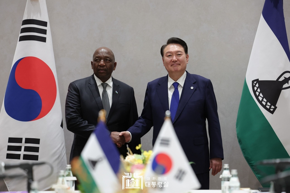 윤석열 대통령, 유엔총회 계기 레소토 총리와 정상회담 개최
